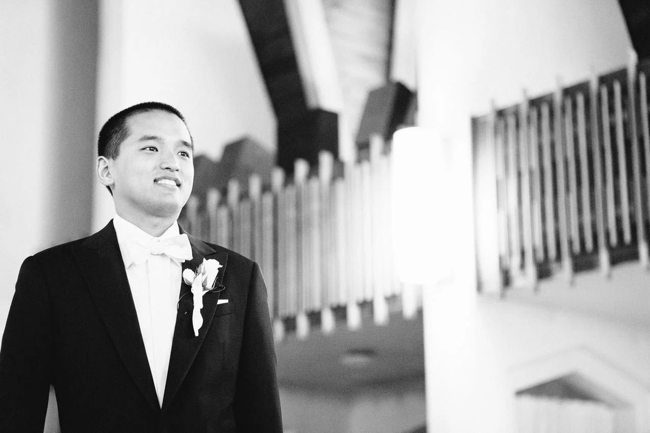 Mona Surfrider Hawaii wedding photography by the DeJaureguis