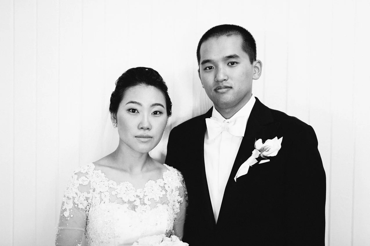 Mona Surfrider Hawaii wedding photography by the DeJaureguis