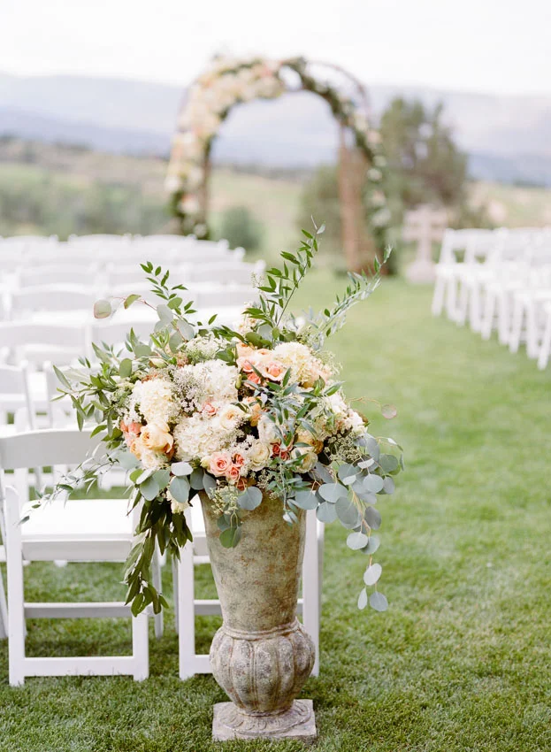 Beaver Creek Wedding by Napa based Erin Hearts Court
