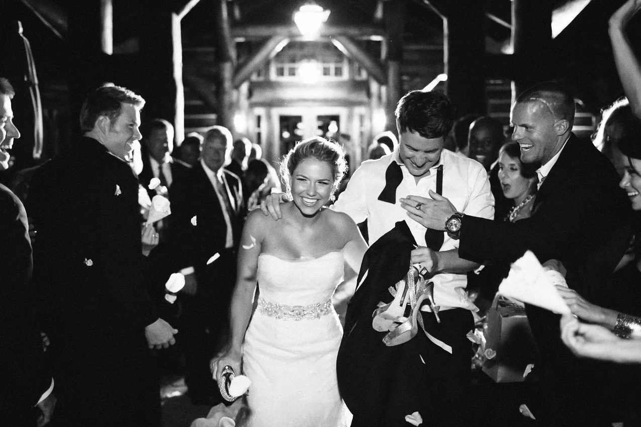 Beaver Creek Wedding by Napa based Erin Hearts Court