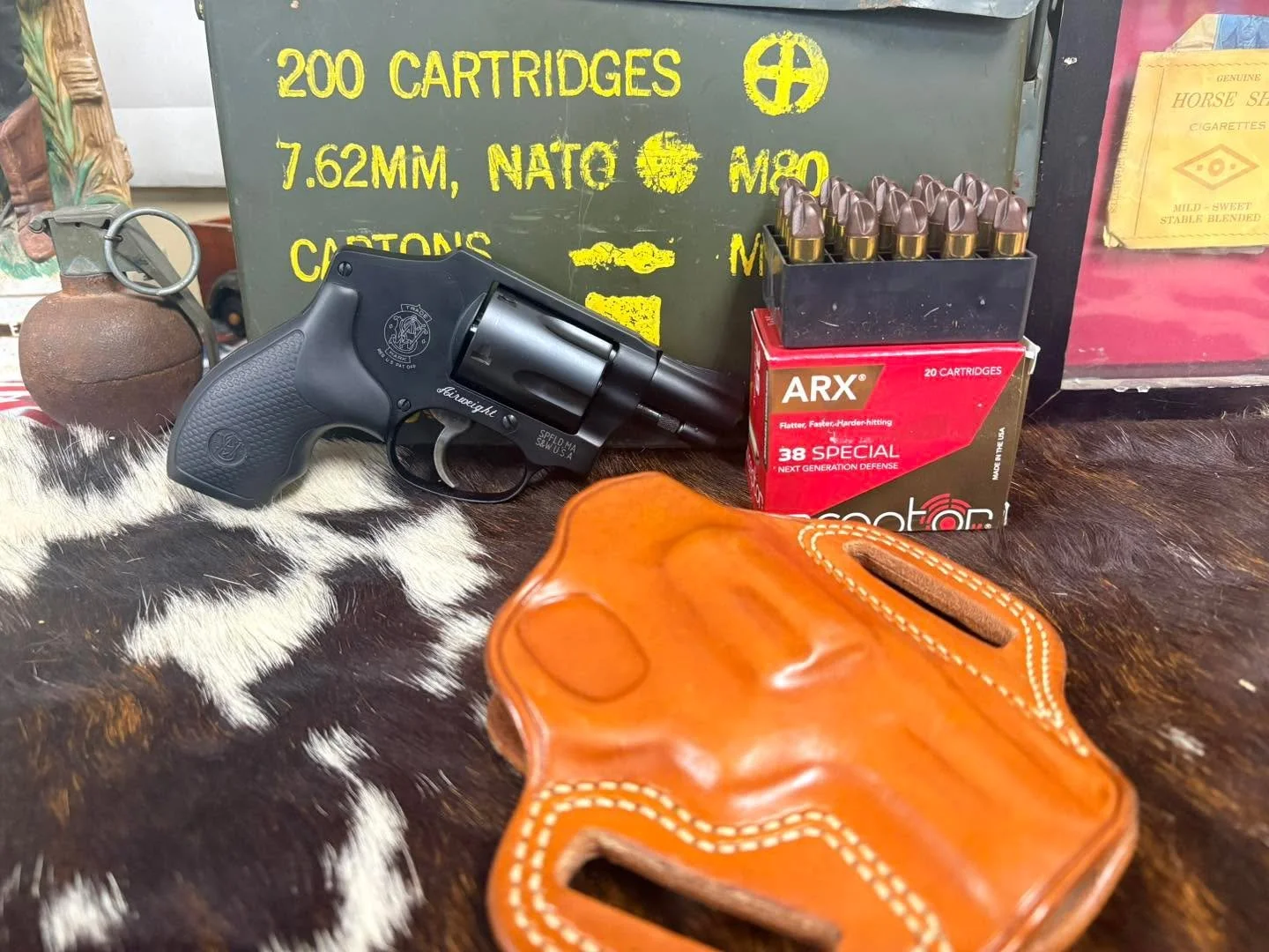 SMITH &amp; WESSON 442 AIRWEIGHT .38 SPL +P BUNDLE 🎯✨
$459.95 💰

Looking for the ultimate lightweight carry package? This like-new Smith &amp; Wesson 442-1 Airweight in .38 Special +P is upgraded and ready for everyday carry! We&rsquo;ve bundled th