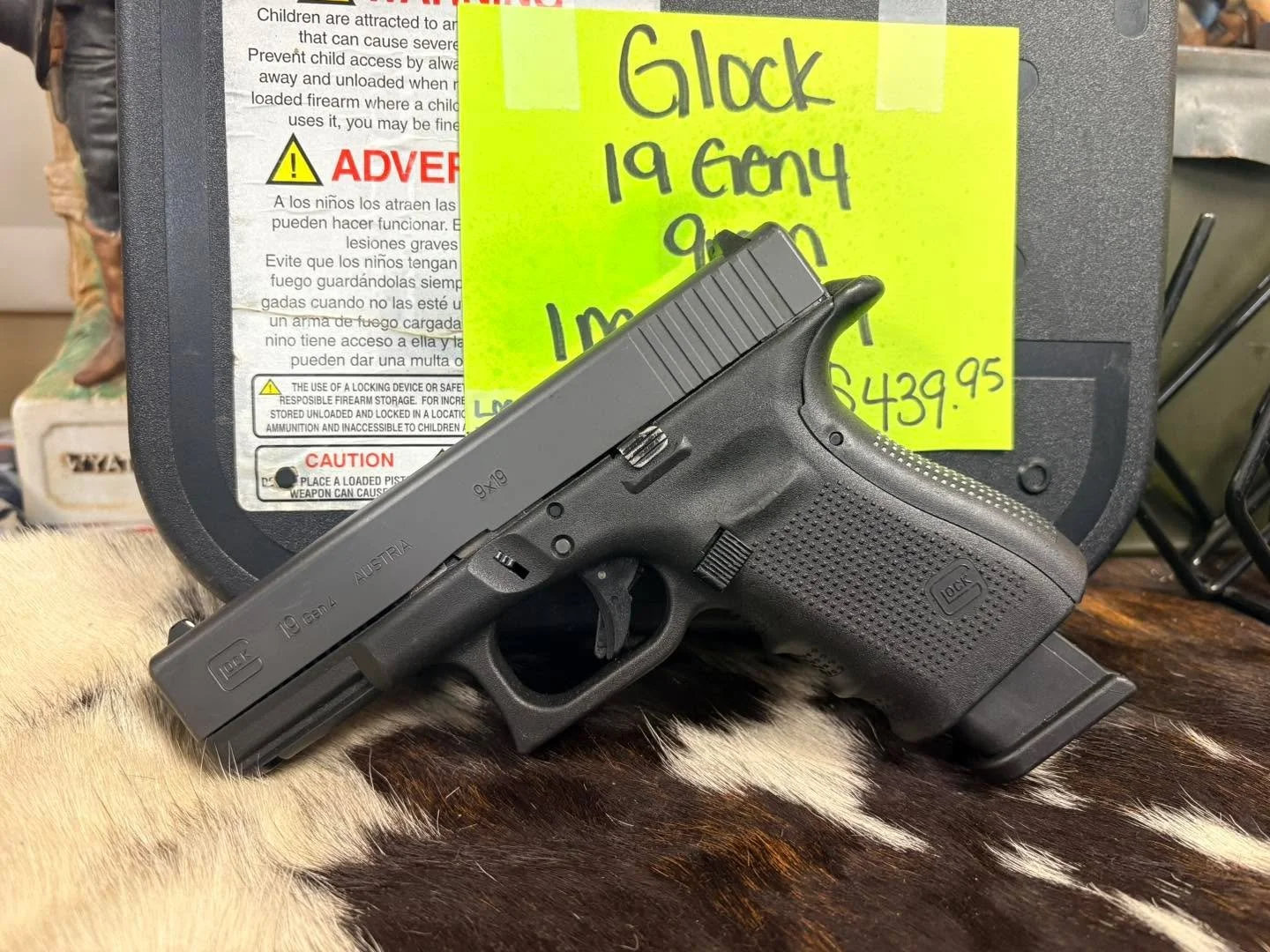 GLOCK 19 GEN 4 9MM 🎯
$429.95 💰

Looking for the gold standard in compact 9mm pistols? We just got in this excellent pre-owned Glock 19 Gen 4! 

This legendary firearm offers the perfect balance of size, capacity, and proven reliability. This model 