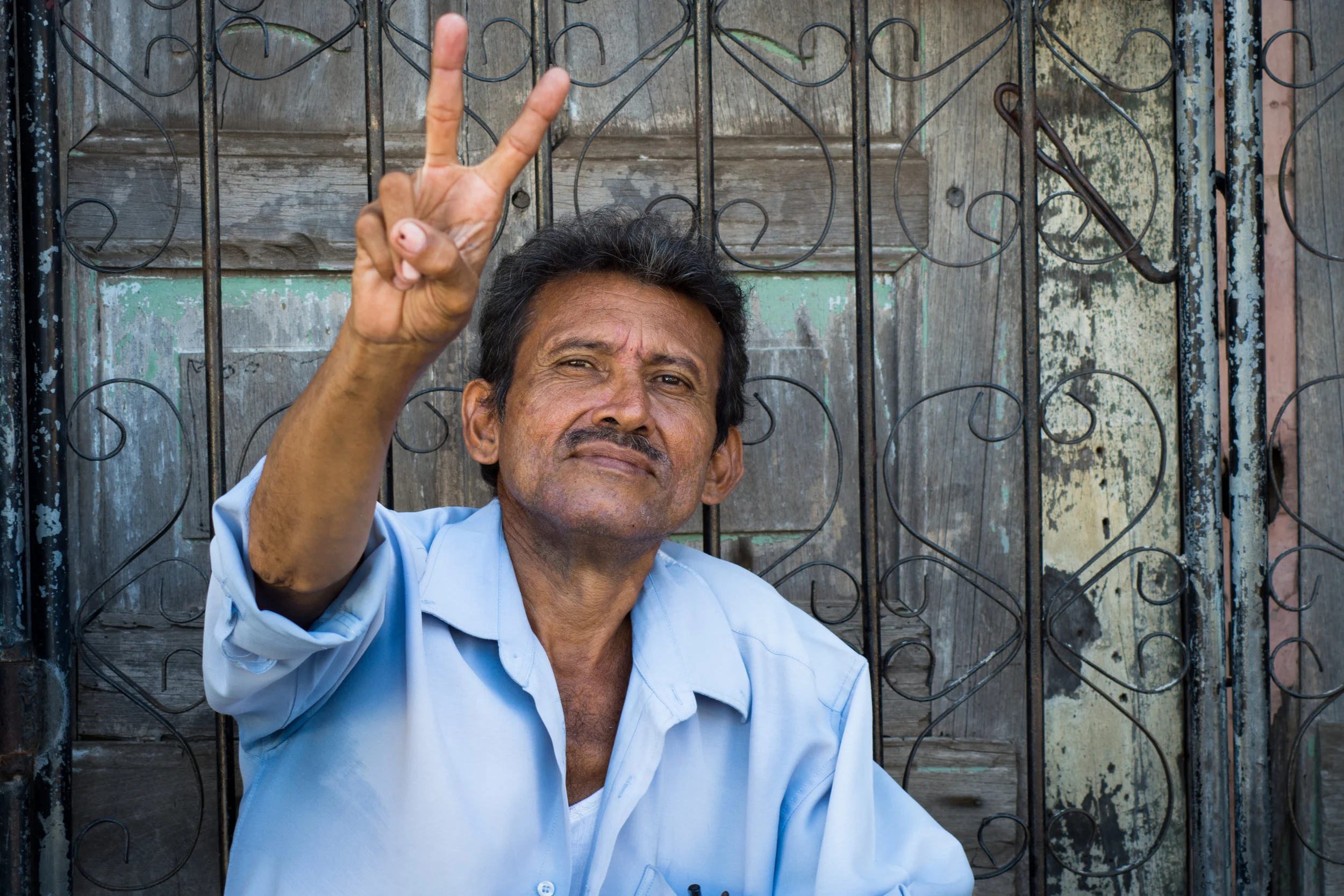 Peace sign.jpg