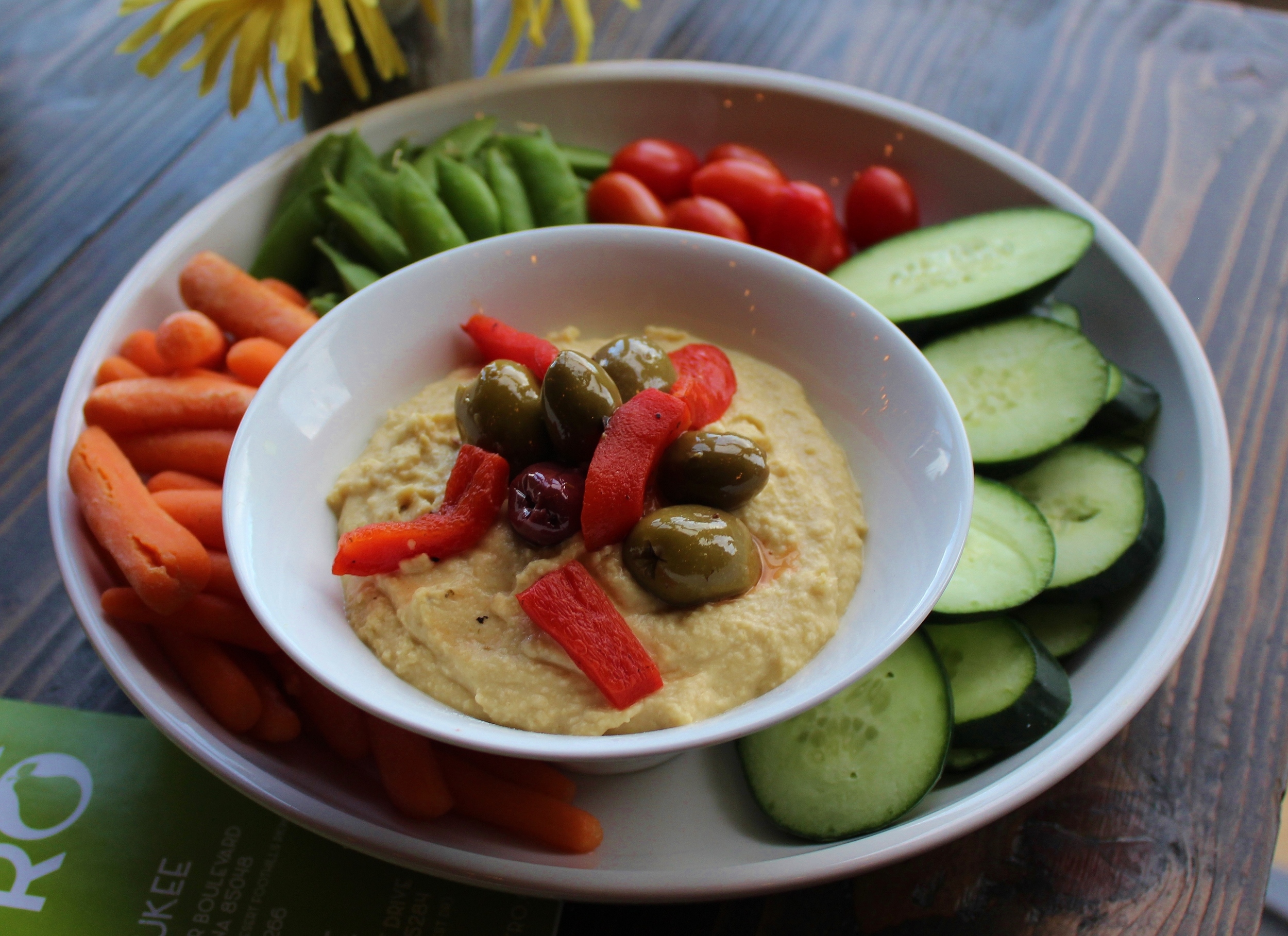 Hummus platter at Perfect Pear