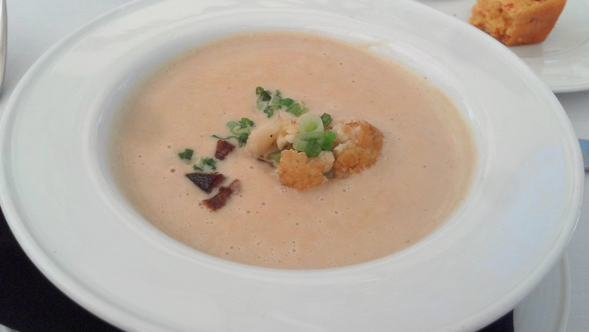 Roasted cauliflower soup