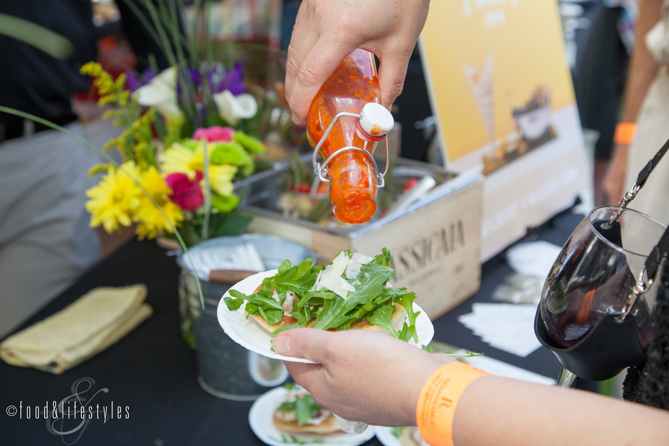 Testa flatbread with arugula from Virtu