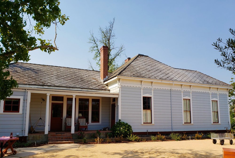 retzlaff house.jpg