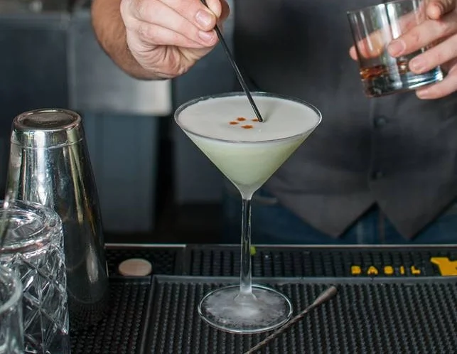 Spirited Sipping Seminars at Mountain Shadows