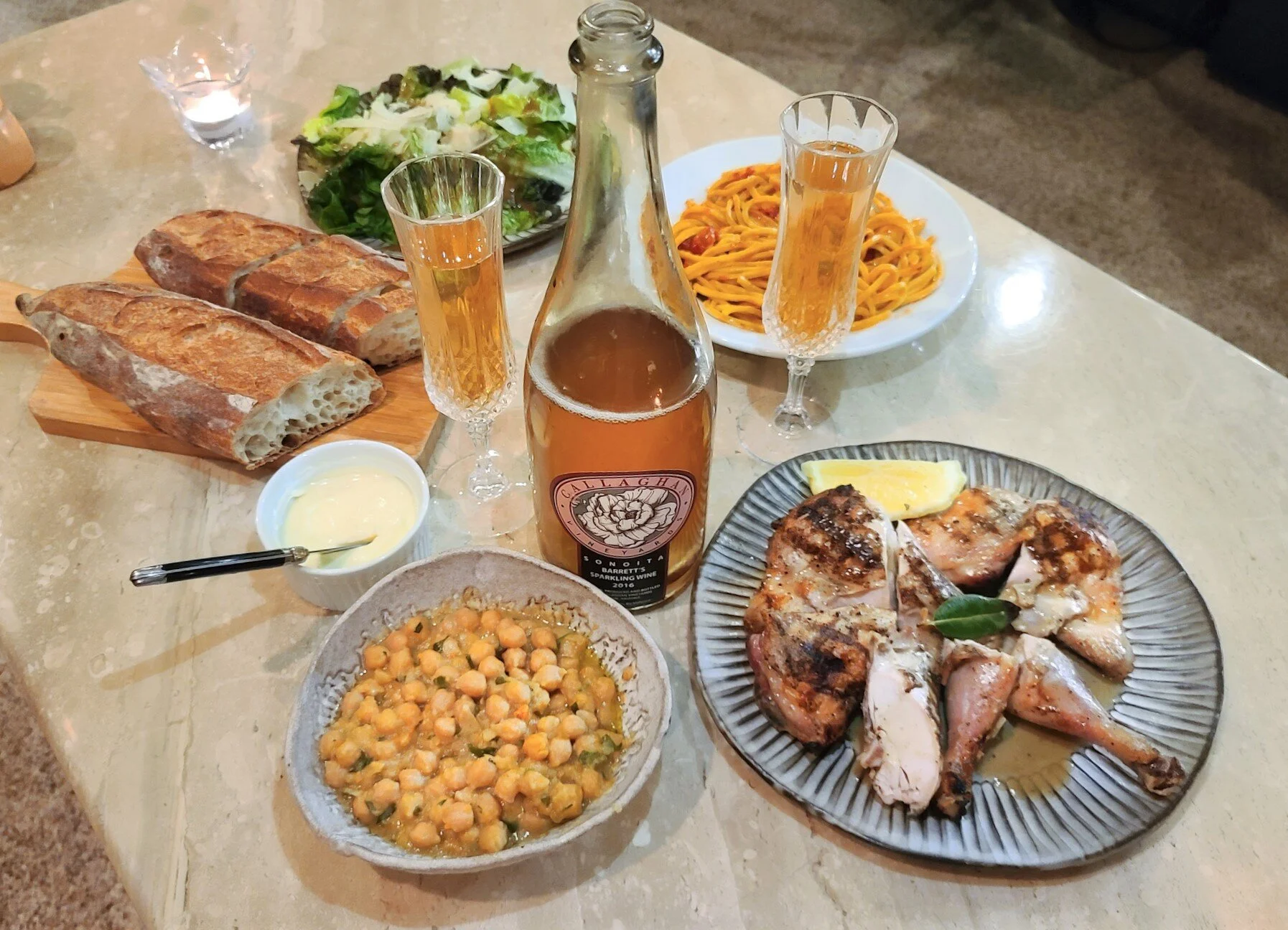 RUBEE TUESDAY Banh Mi Bistro, Sonoran Pasta, Pigtails Desert Ridge