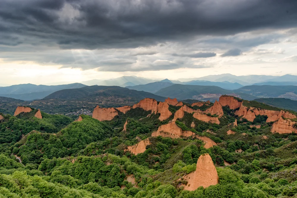 This crazy amazing image is courtesy of Vino2Travel