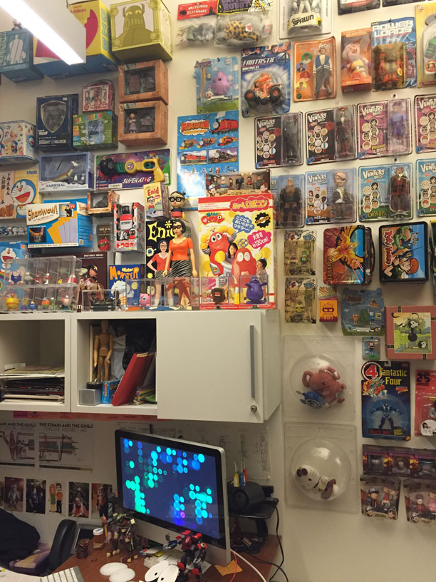 toywall2.jpg