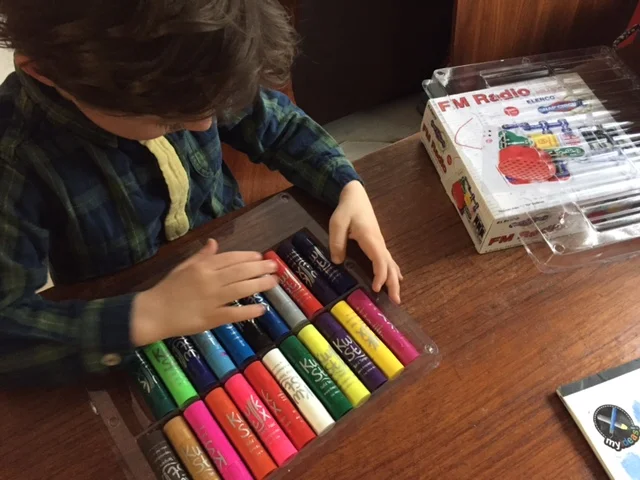 Zephyr with the Kwik Stix set