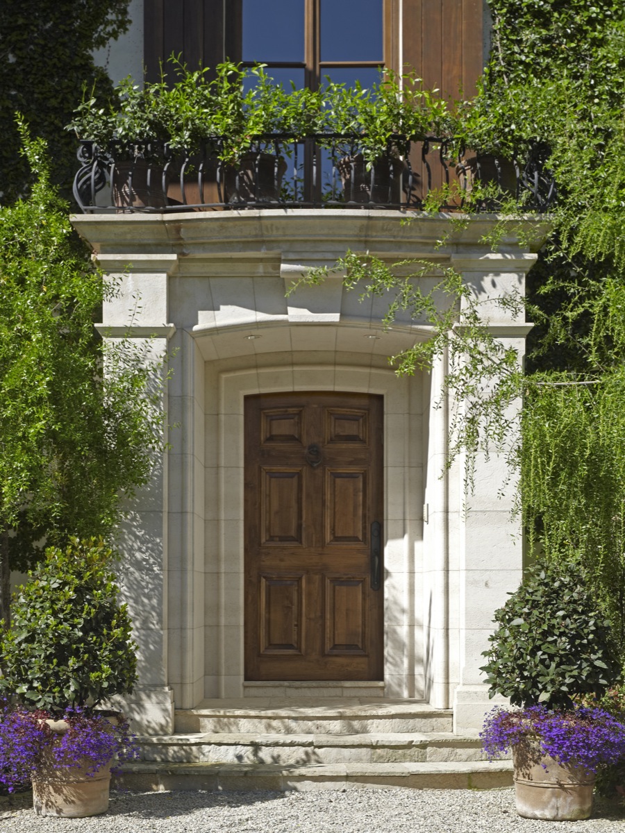 moreno_front_exterior_entry_1_full.jpg