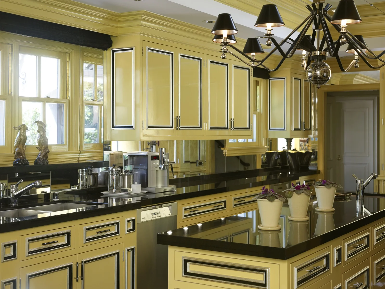 roxbury_kitchen_2_full.jpg