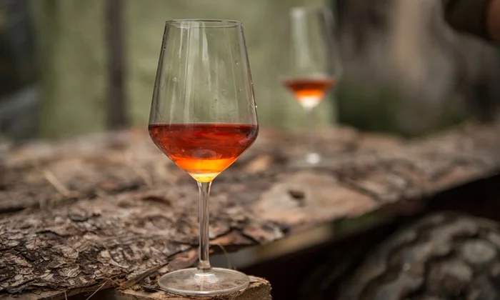 Orange wine tasting for Halloween!