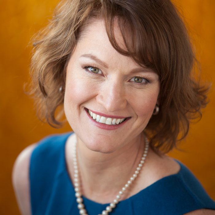 Professional Headshot Photographer Denver | merrittportraitstudio.com
