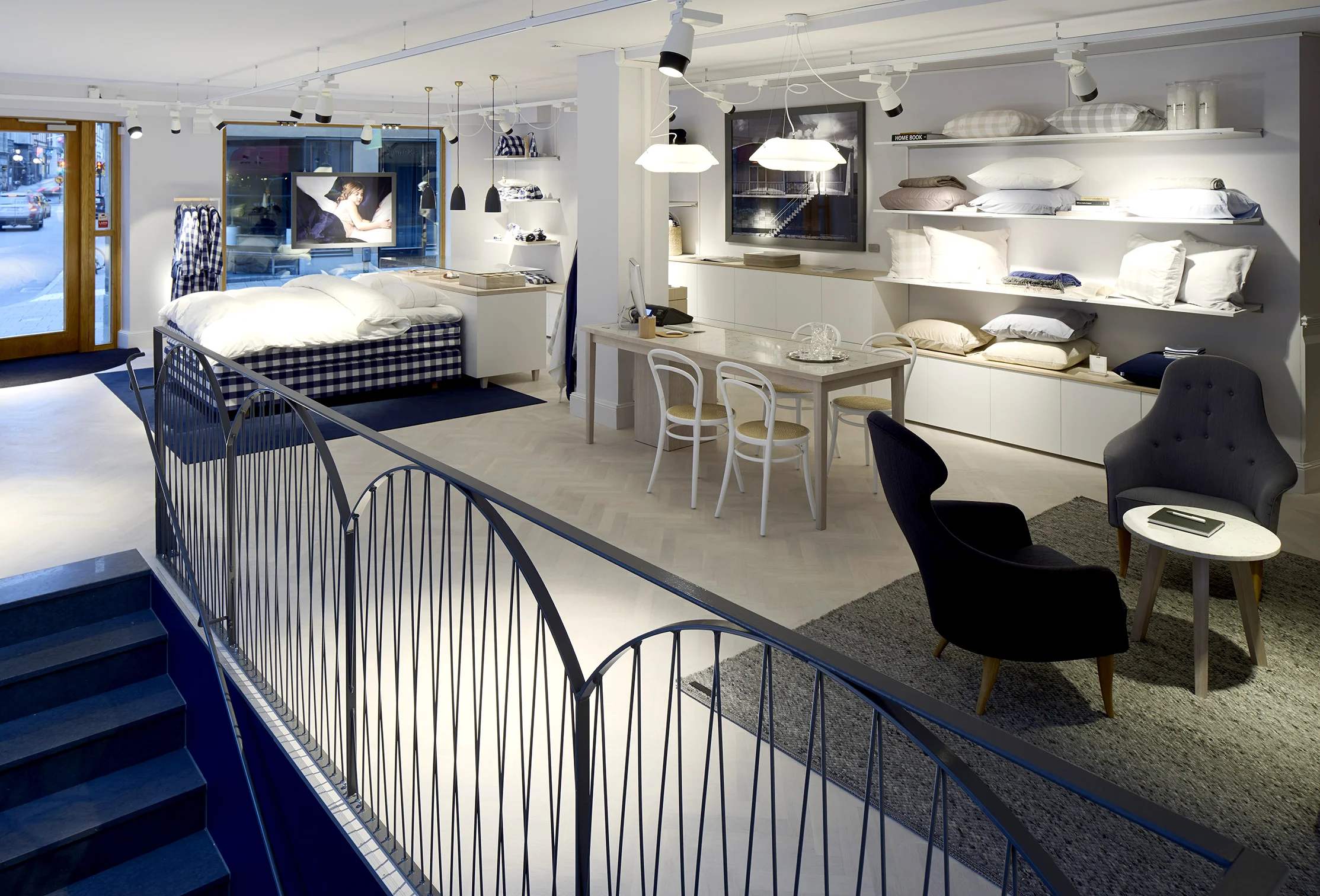 Anders Nord_Hästens Store_Stockholm_5.jpg