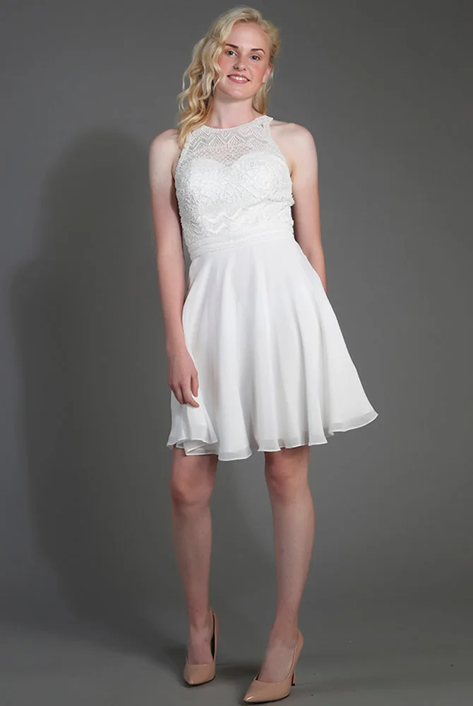 Konfirmationskjole model 1395 - 3.000 kr