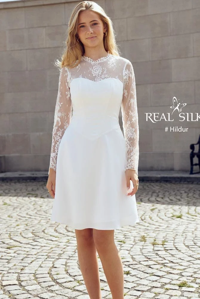  Konfirmationskjole model Hildur - 2.600 kr 