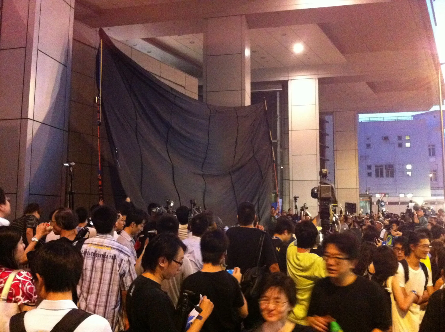 anti-comissioner-of-police-anti-violence-protest-by-kacey-wong-10.jpg