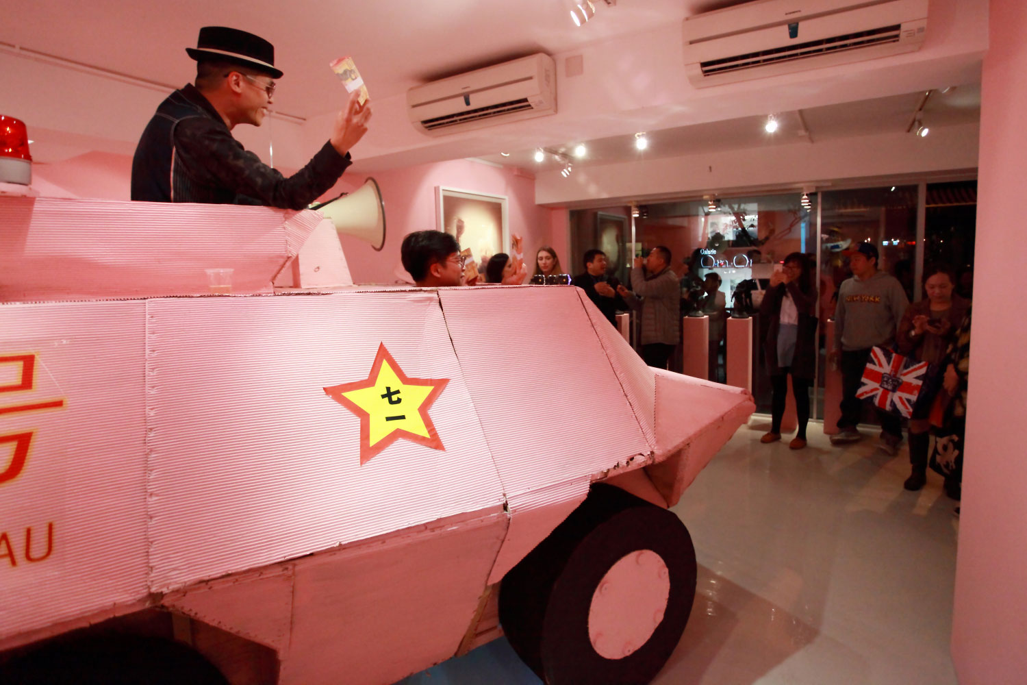 art-of-protest-resisting-against-absurity-by-kacey-wong-11.jpg