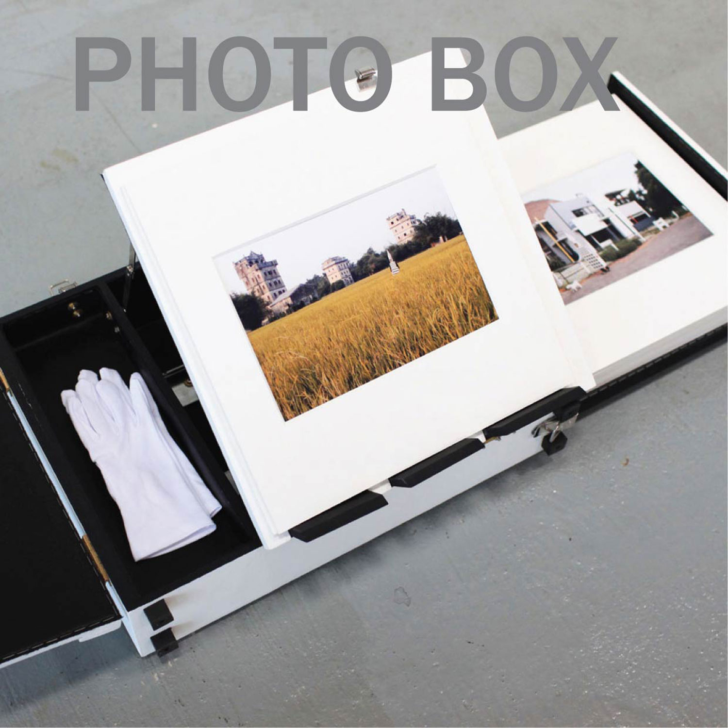   Photo Box  