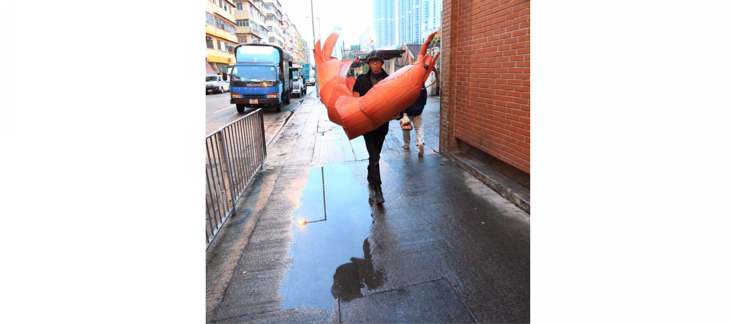 fish-shrimp-crab-by-kacey-wong-10.jpg