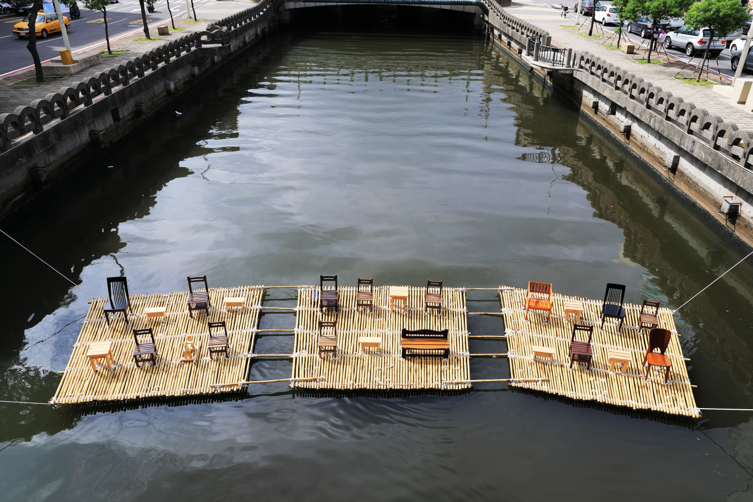 floating-congress-by-kacey-wong-22.jpg
