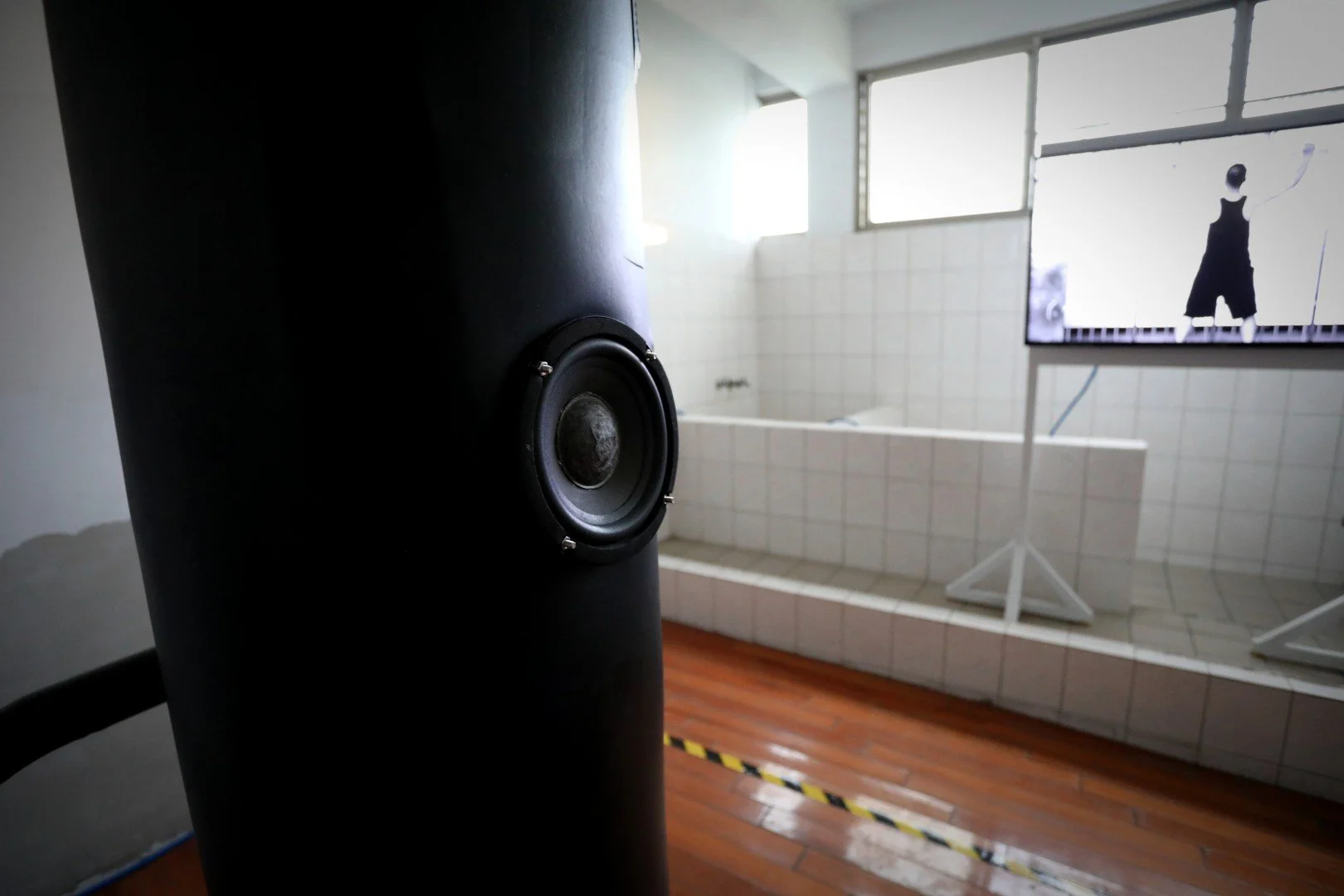 angry-voices-by-kacey-wong-6.JPG
