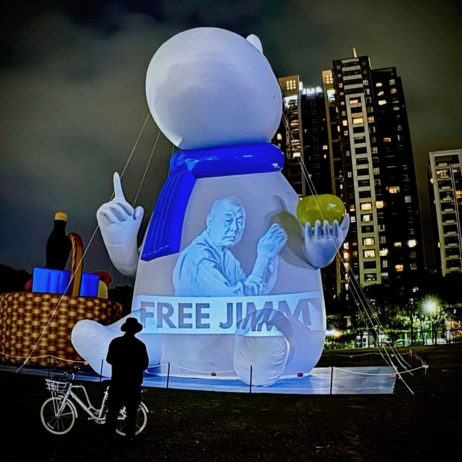 beacon-of-freedom-free-jimmy-lai-global-projection-taipei-kacey-wong-12.jpg