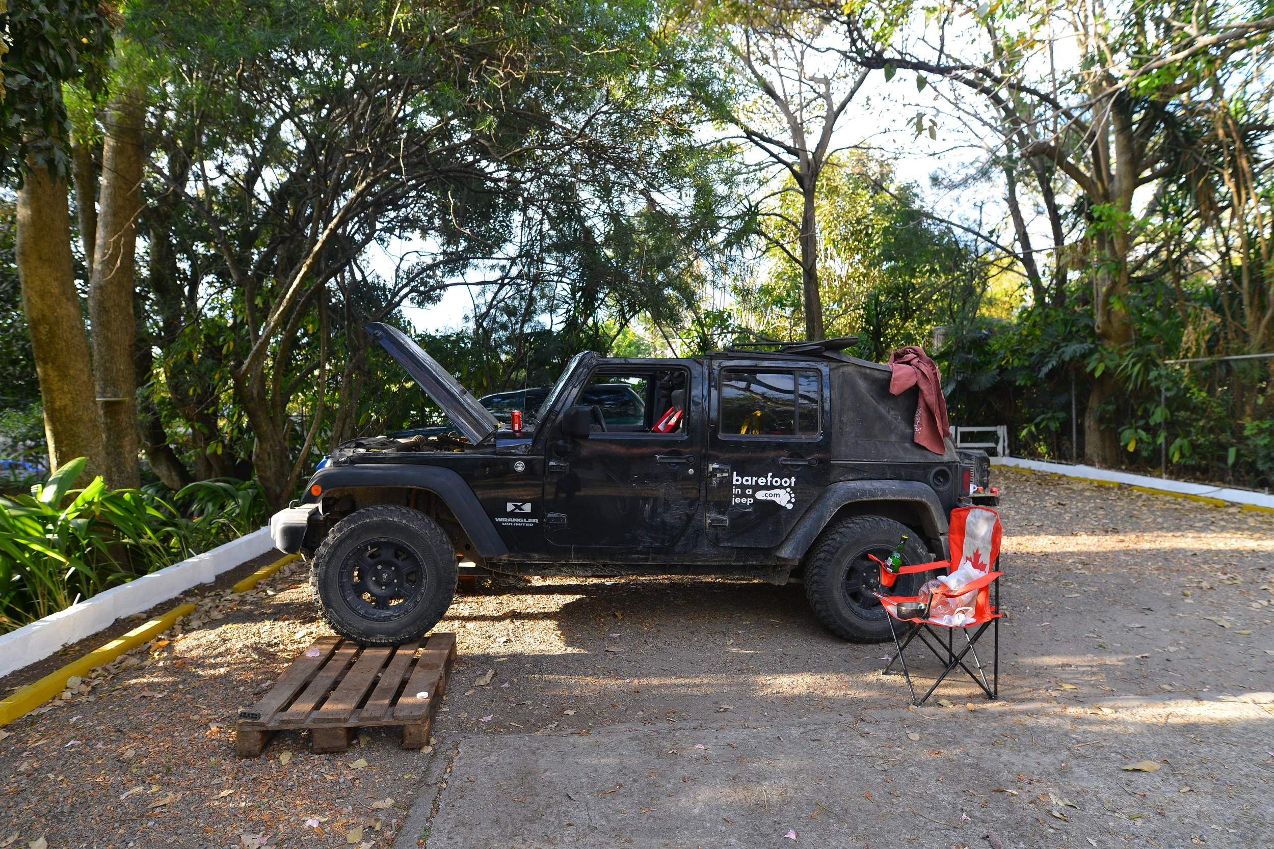 Oil change after...way too many kilometres. Do not buy oil in Costa Rica, as it is more expensive than in the USA by a factor of 40%