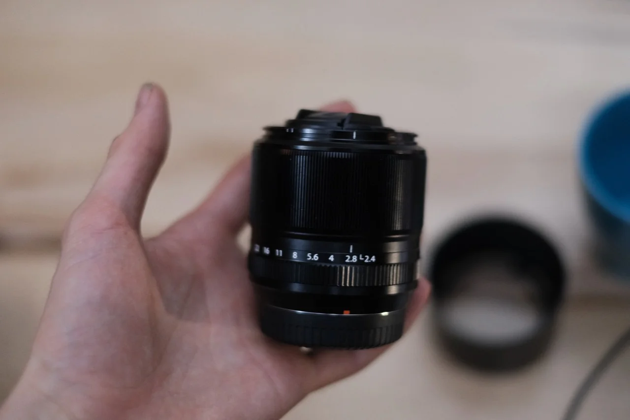 A blurry picture of my 60mm f/2.4 macro