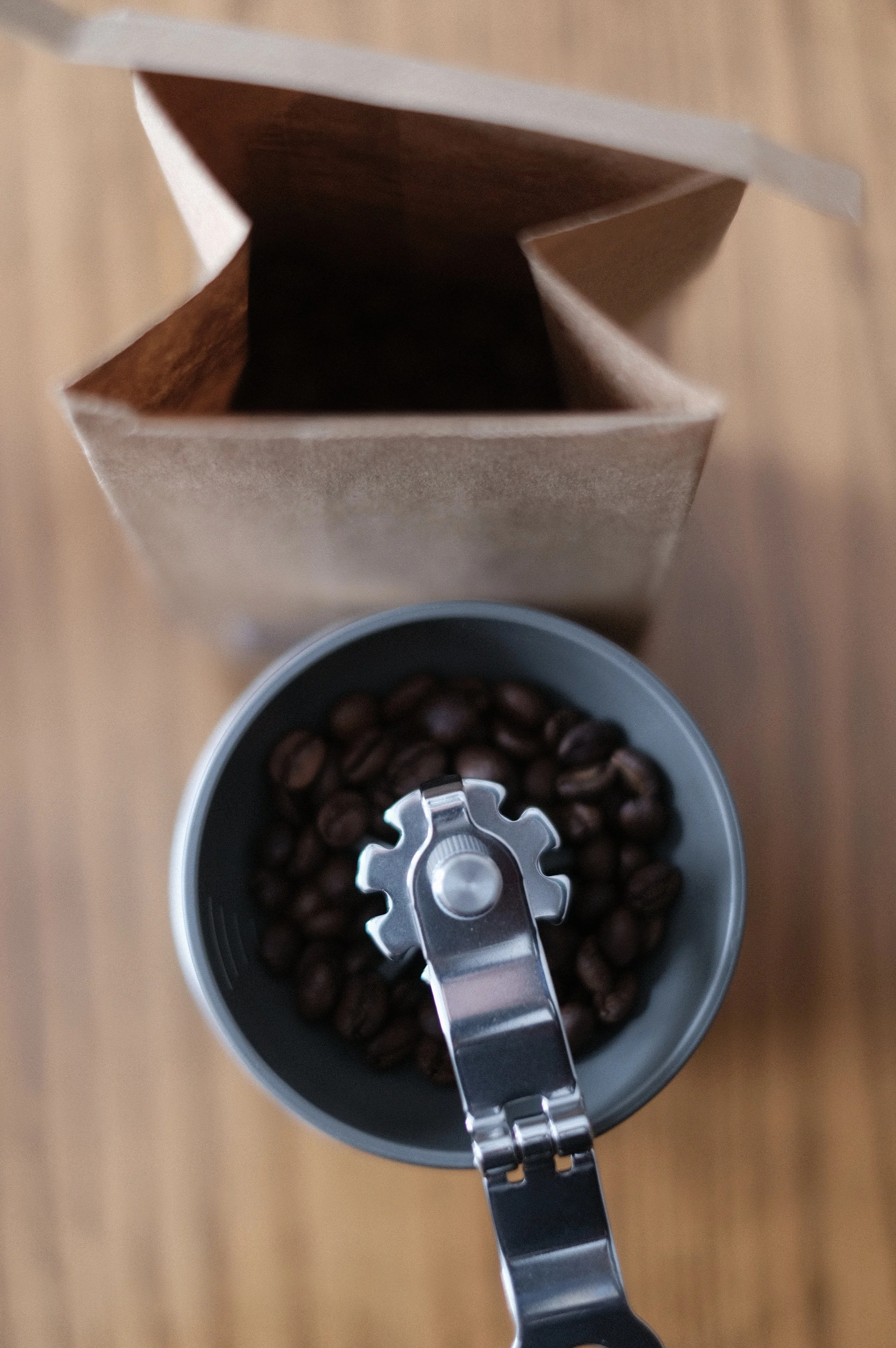 The small ceramic burr grinder, included.