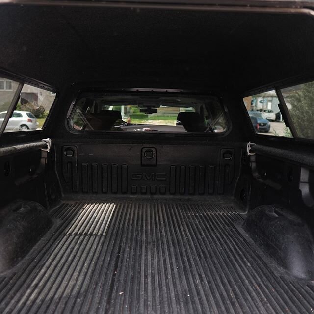 Build DONE. Ready to take over a few continents and oceans. Swipe left to see the progress 😁#overlanders #overlandquebec #overlanding #trucklife #vanlife #tinyhome #canada #roadtrip #freedom #ambiance #homeiswhereyouparkit #home #gmcsierra #overland
