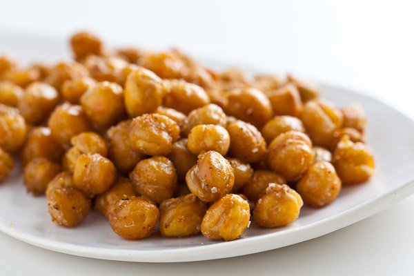 BSB roasted-chickpeas-garbanzo-beans-3144.jpg