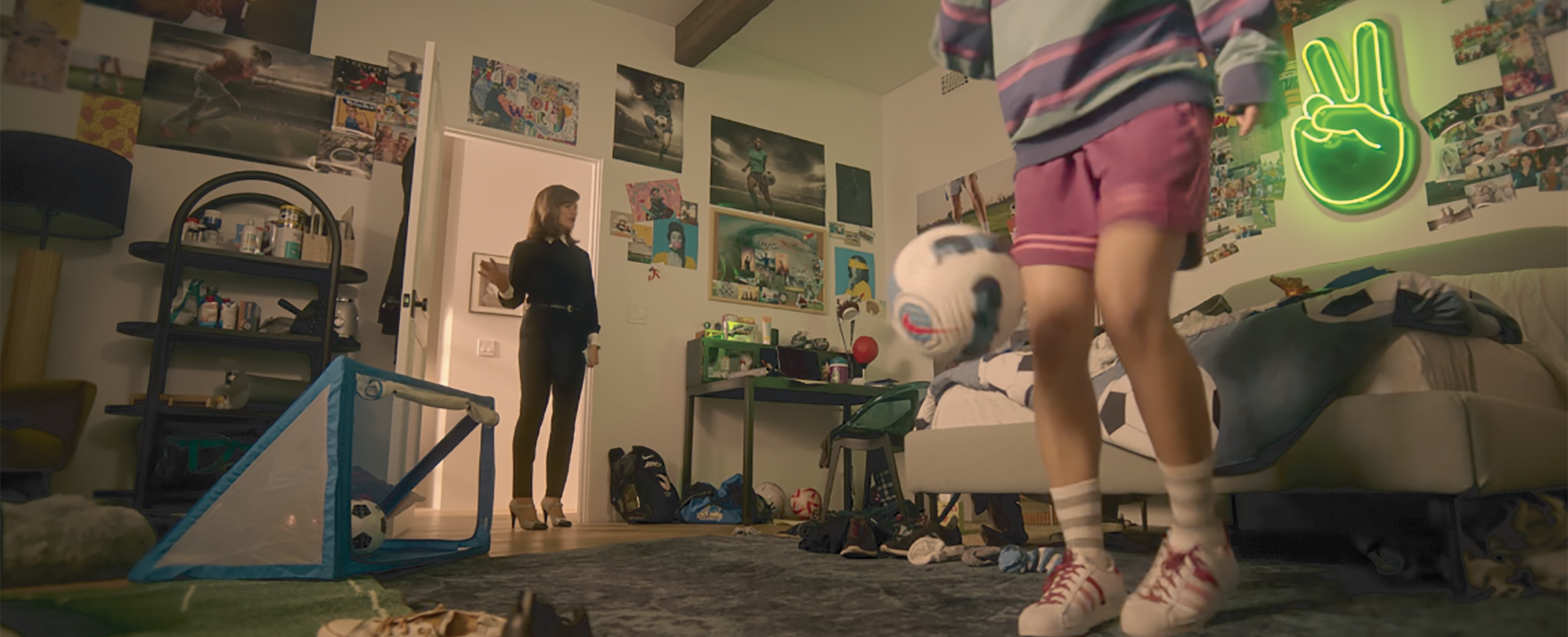 JMD-FAMILY SWITCH STILLS-17.png