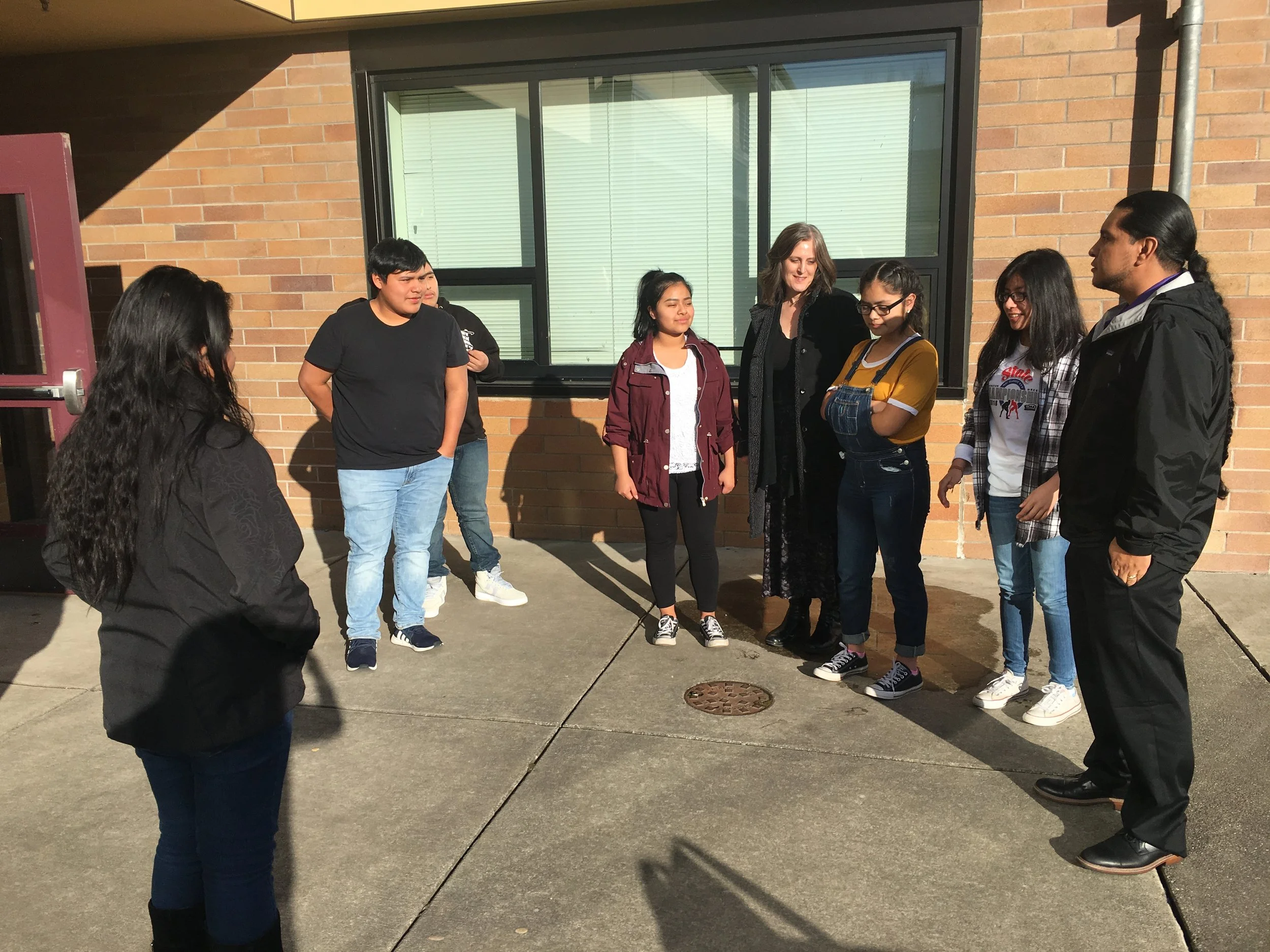  Teaching Writer (Jennifer) with students from the Migrant Leaders Club. &nbsp;Preparing for 2018's Hidden Truth event at the Lincoln Theater. &nbsp;  Read  more here . 