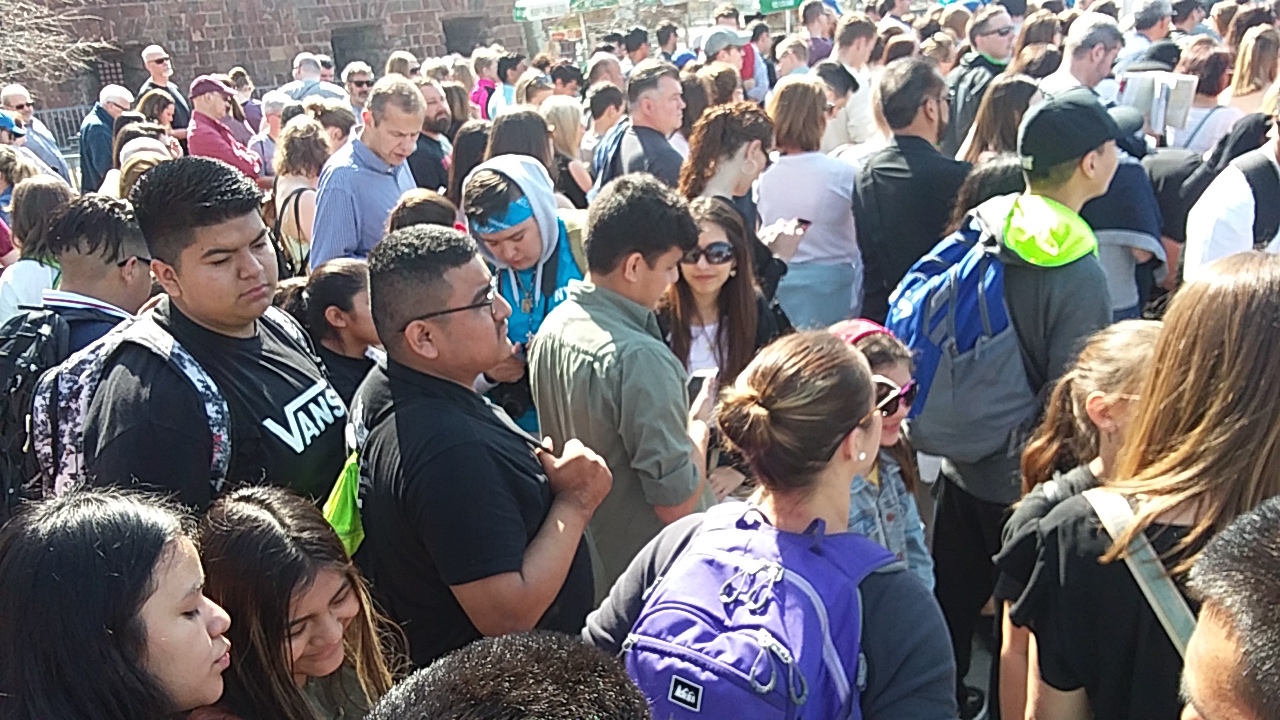  Just a small lineup to see the Statue of Liberty and Ellis Island 