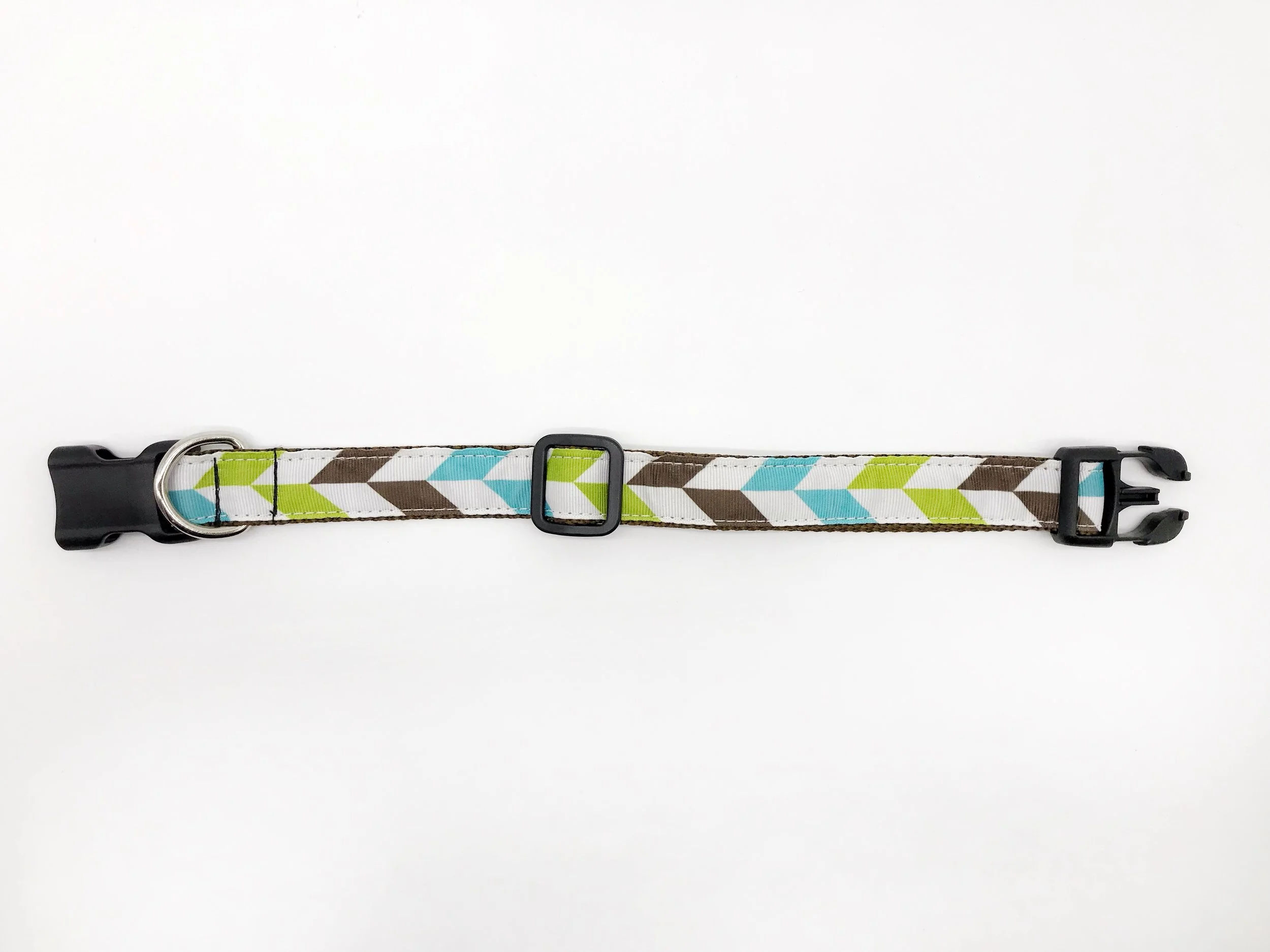 Chevron Collar Flat 1.JPG