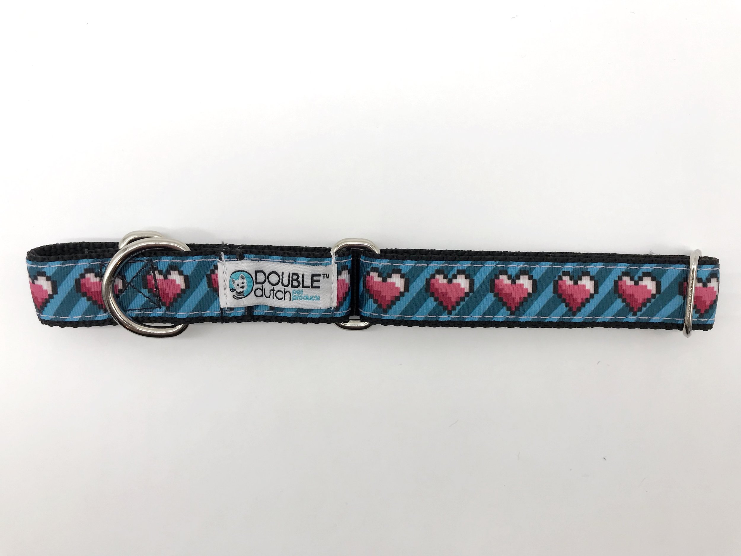 8-bit Heart Martingale Flat .JPG