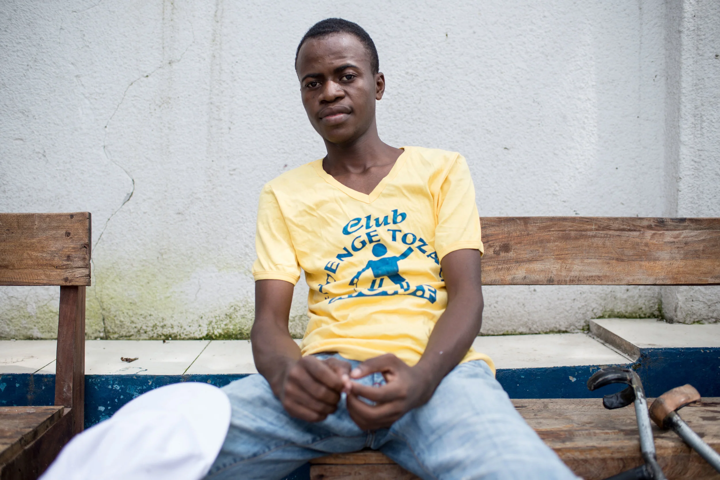  Laurent came to ACDF in 2008, since then he has become a core member of ACDF. He studies at secondary school and performs data entry for ACDF's accounting. "I am an artist. When I finish school I want to paint." 