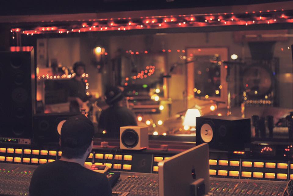 Brendan running the board as we live tracked.