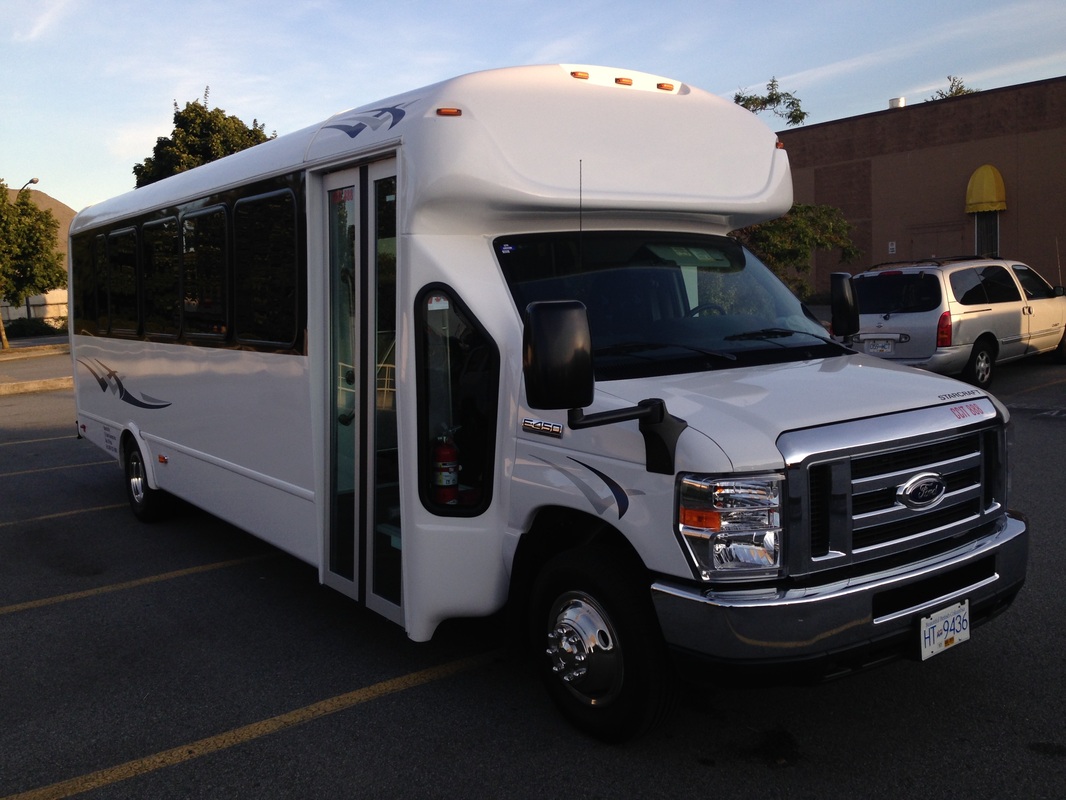 2014 Brand New Ford Bus 24人座