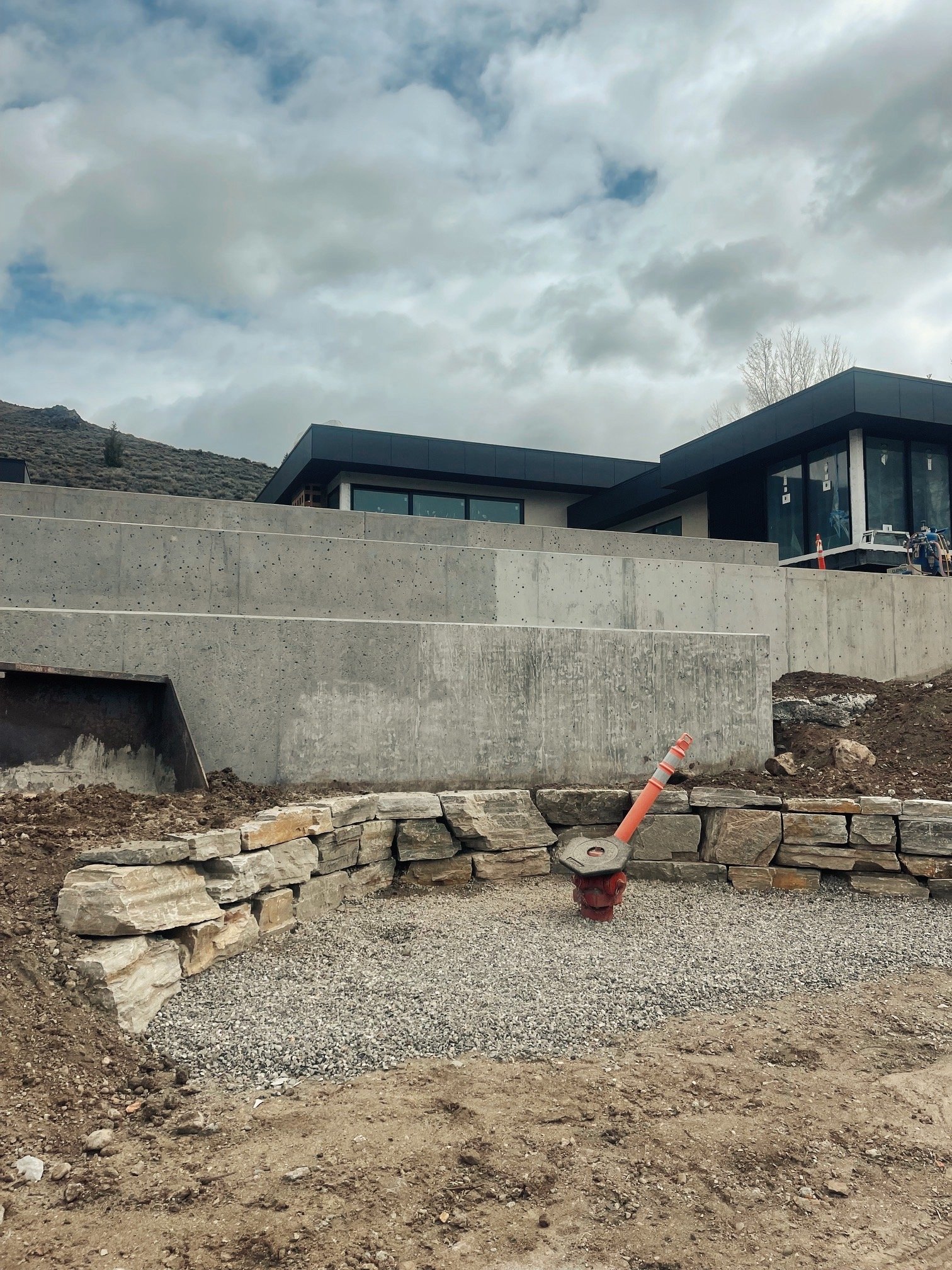 Concrete Retaining Wall ✪ Ketchum, Idaho