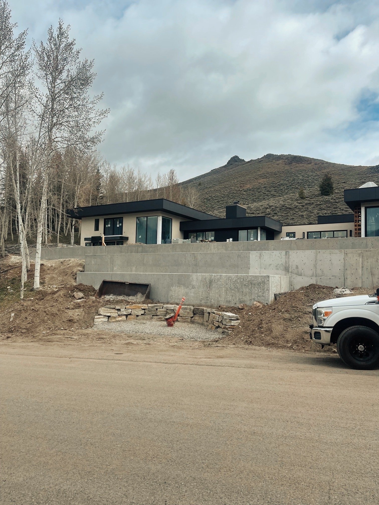 Concrete Retaining Wall ✪ Ketchum, Idaho