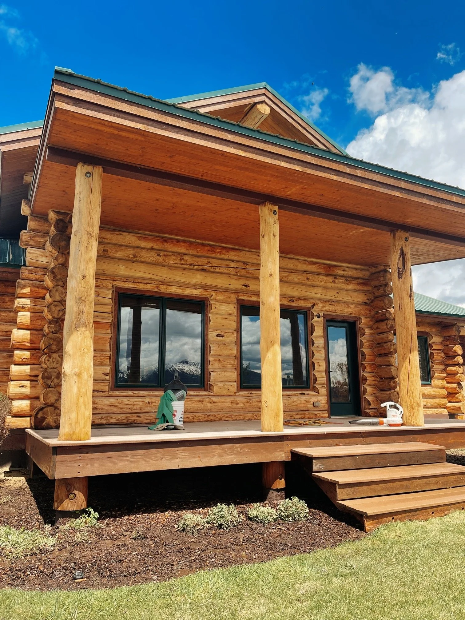 Log Home ✪ Henry's Lake, Idaho