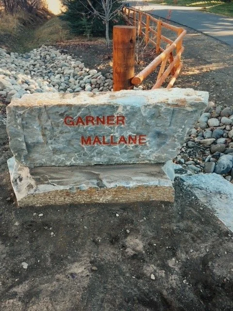 Stencil ✪ Entry Stone