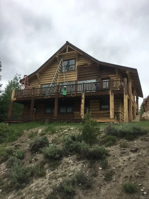 Log Home ✪ Smiley Creek, Idaho