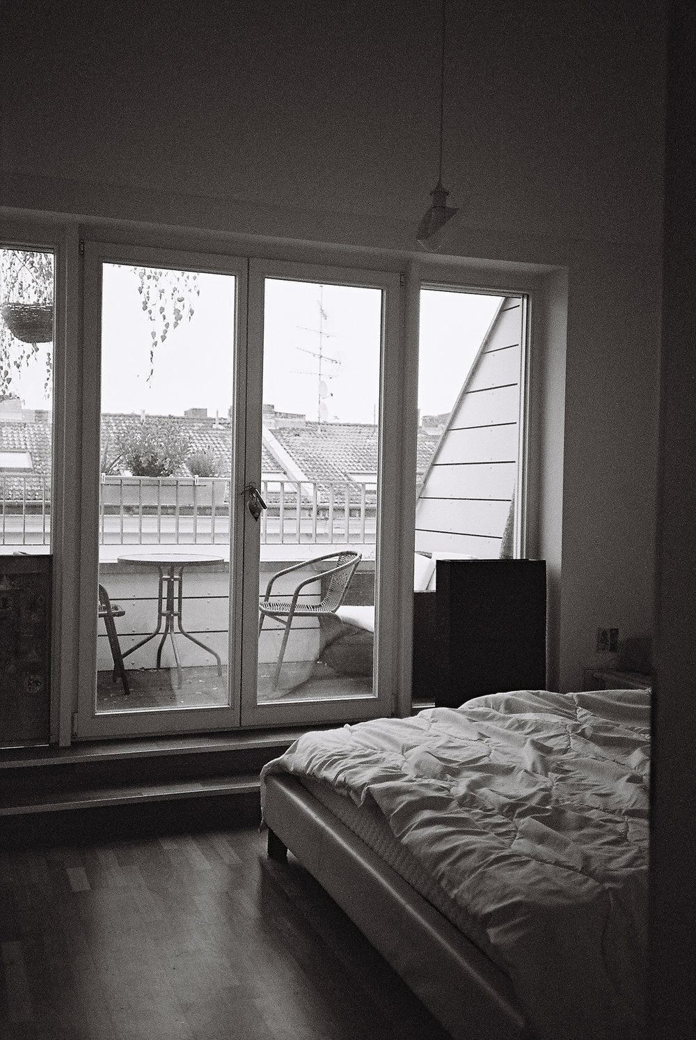  the room i rented via airbnb in kreuzberg. 