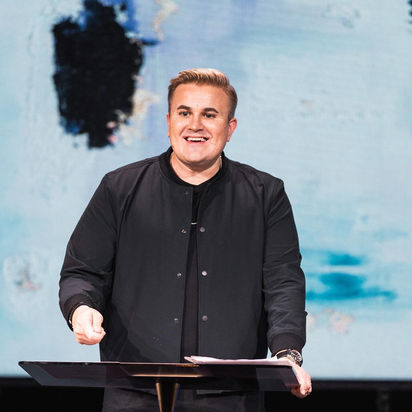 Happy Birthday to our Pastor @kentmunsey!!! 🥳🎉
Thank you for being YOU!  A genuine example of authenticity, love and obedience to God. We love you!!